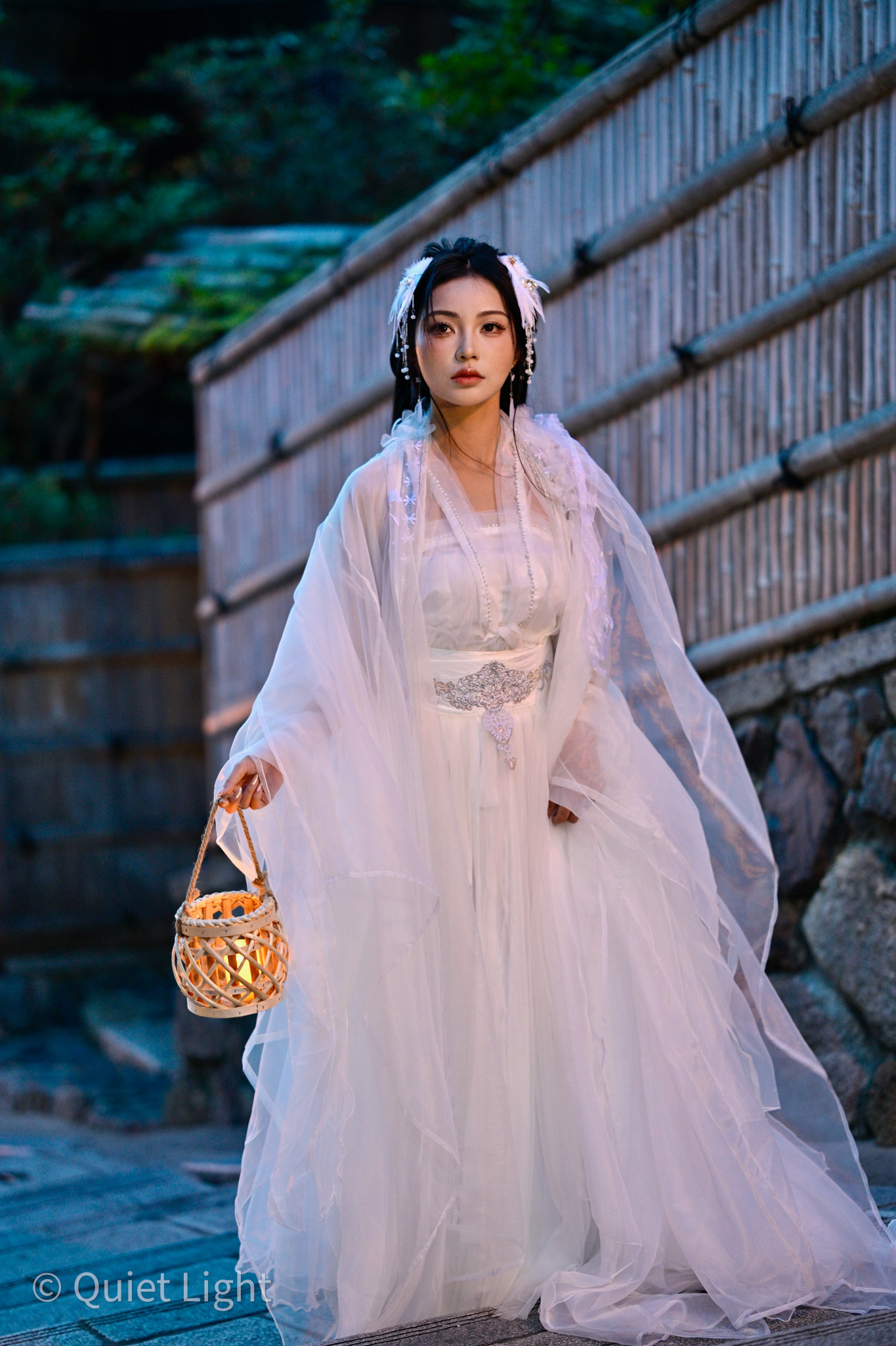 05 Portrait Vertical